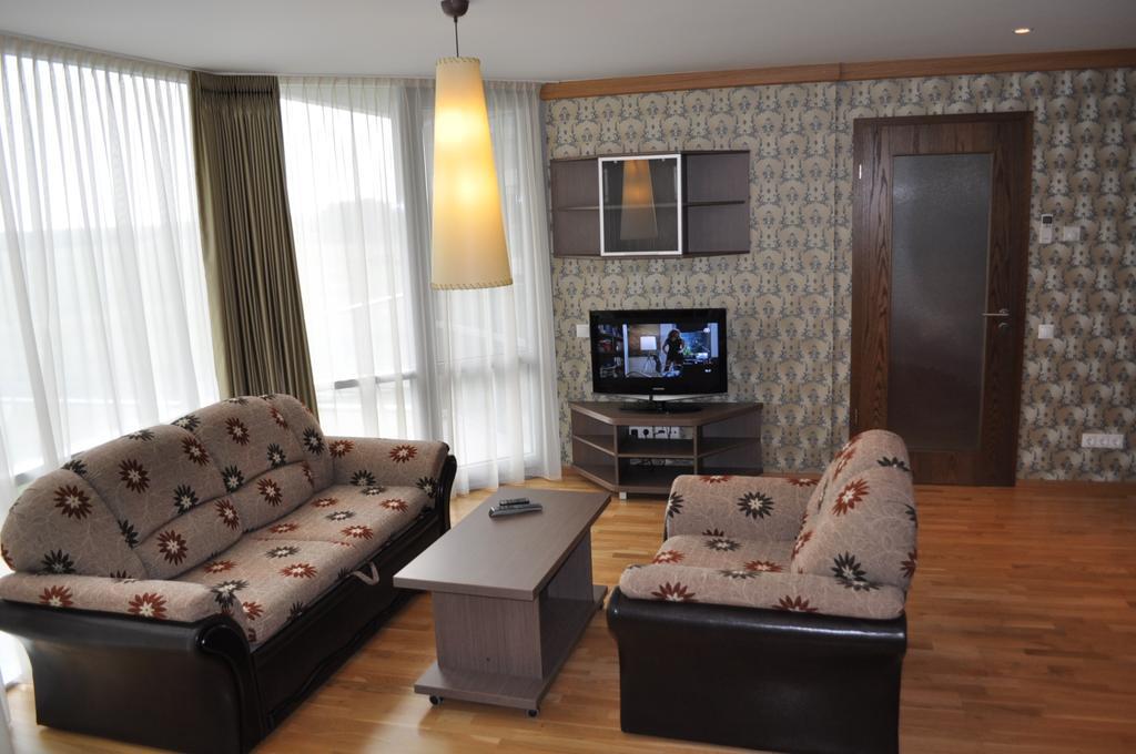 Elija Apartments パランガ エクステリア 写真